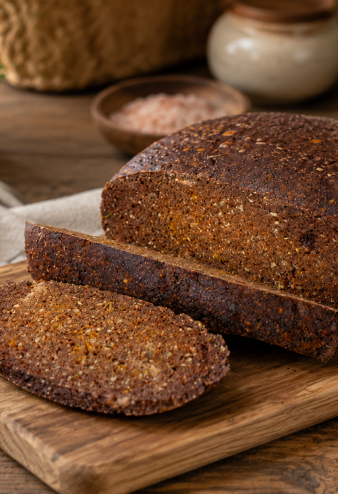 Linsenbrot mit Flohsamenschalen und Kümmel