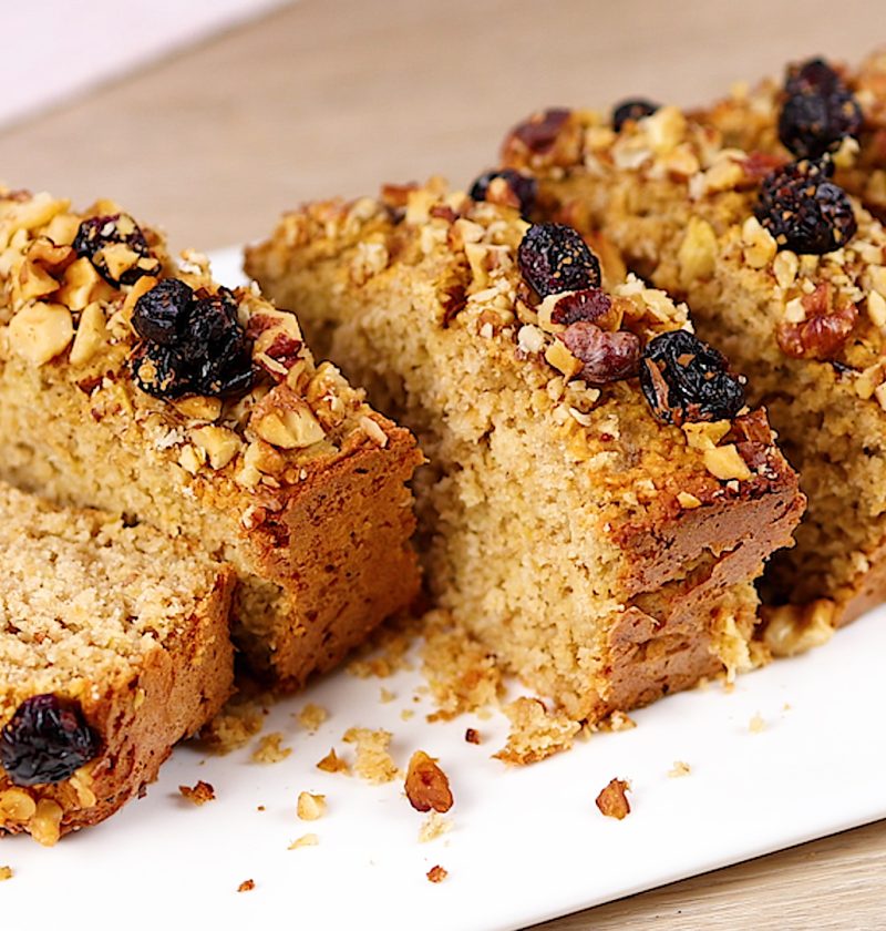 Gesunder Haferflocken-Apfel-Kuchen