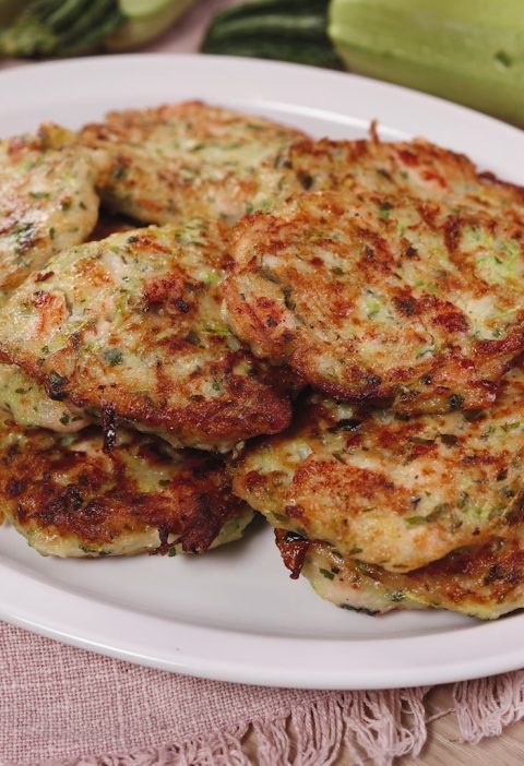 Zucchini-Hähnchen-Puffer mit Kartoffeln