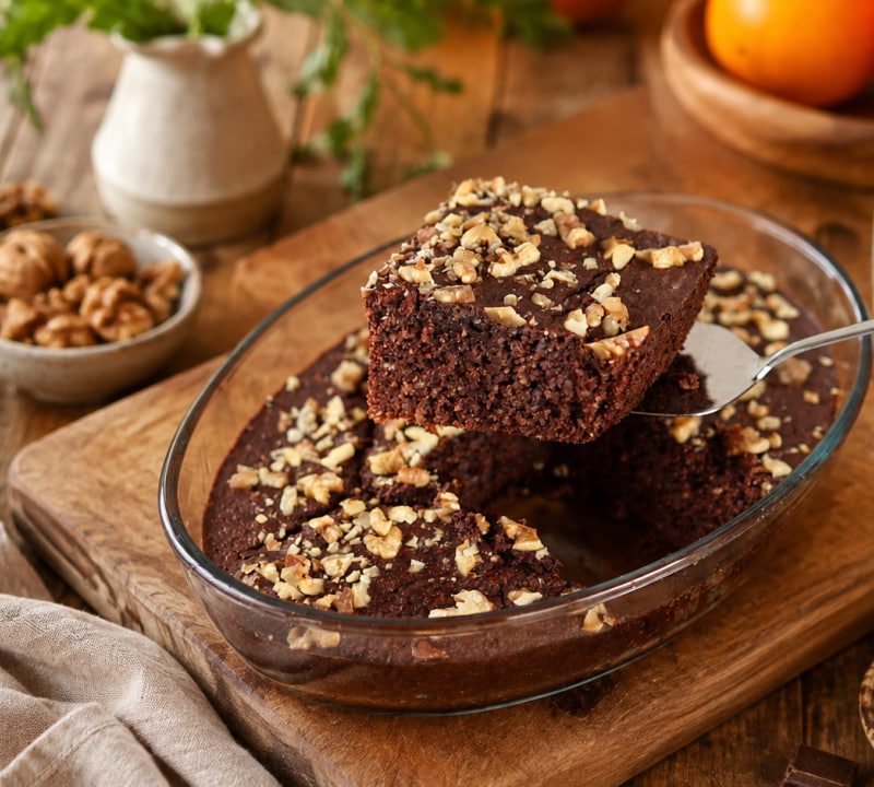 Schokoladen-Dattel-Haferkuchen ohne raffinierten Zucker